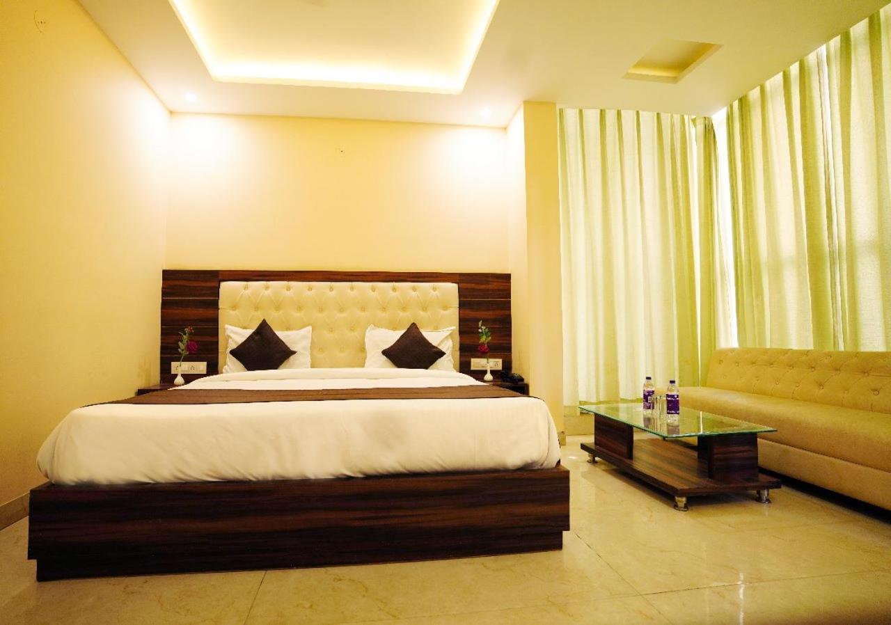 Hotel Haven Rishikesh Exterior photo